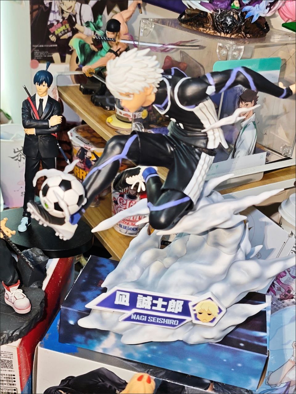 Premium Blue Lock Nagi Seishiro Figure Statue Ornament 1/7 Scale