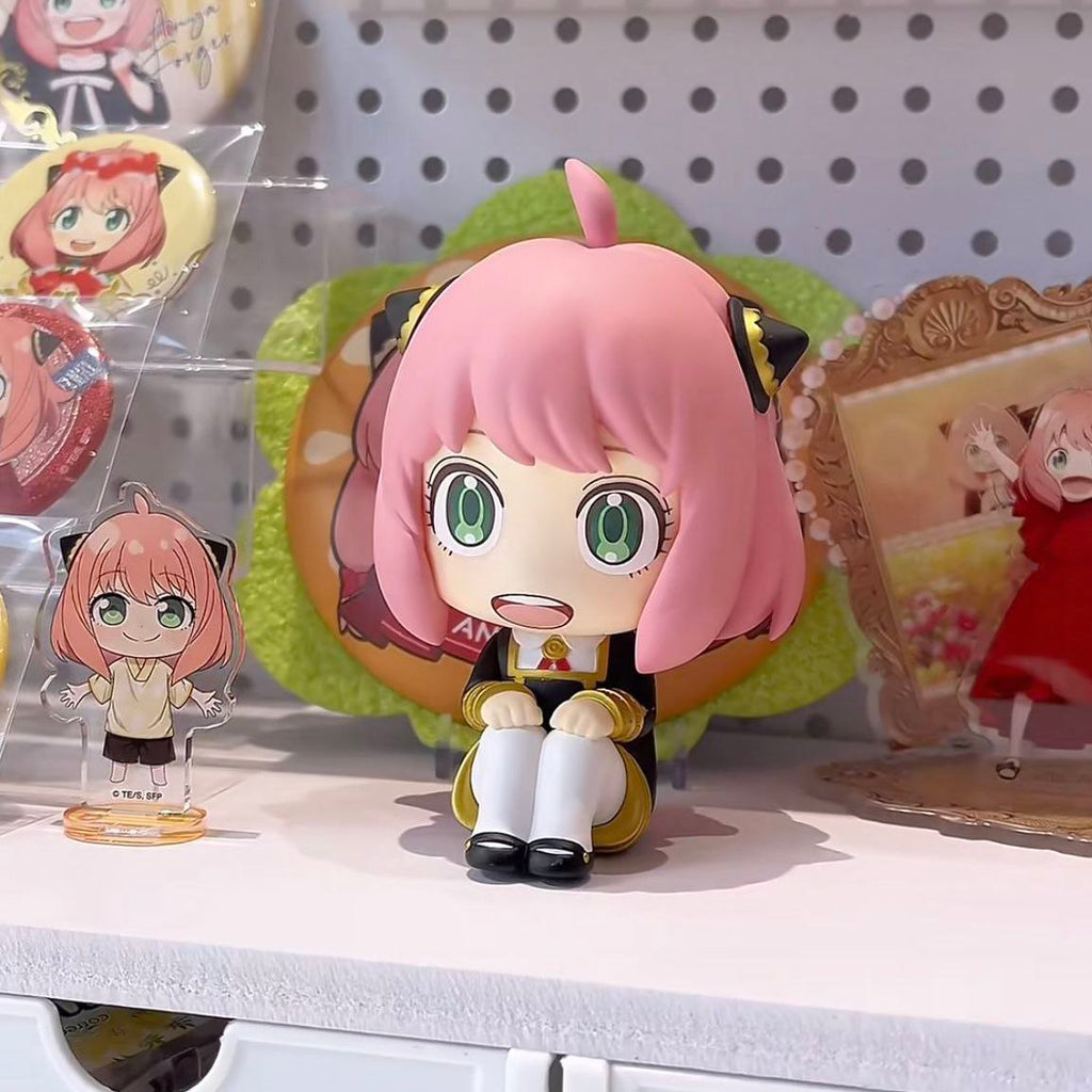 New seated Anya figure, spy playhouse doll, cute desktop ornament