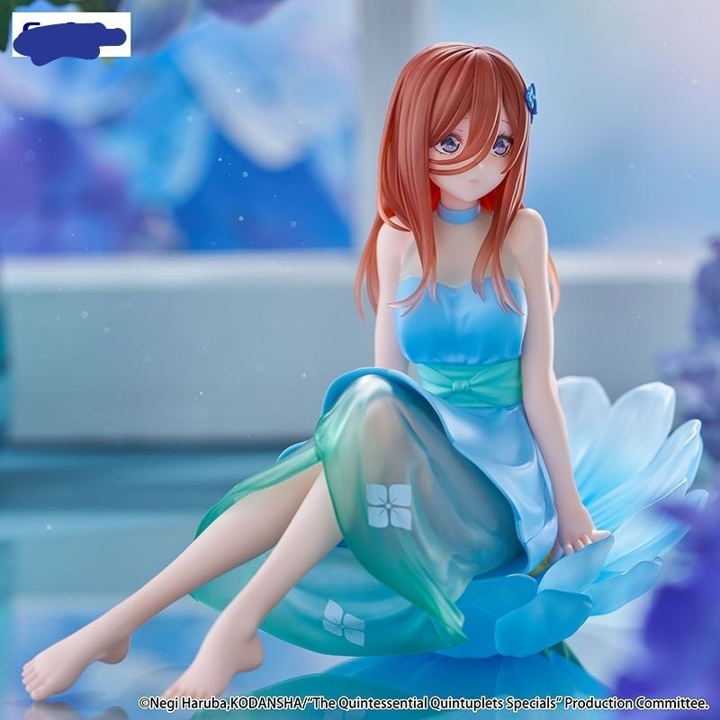 Brand New [Japanese Version] Nakano Miku from The Quintessential Quintuplets - Female Desktop Figure