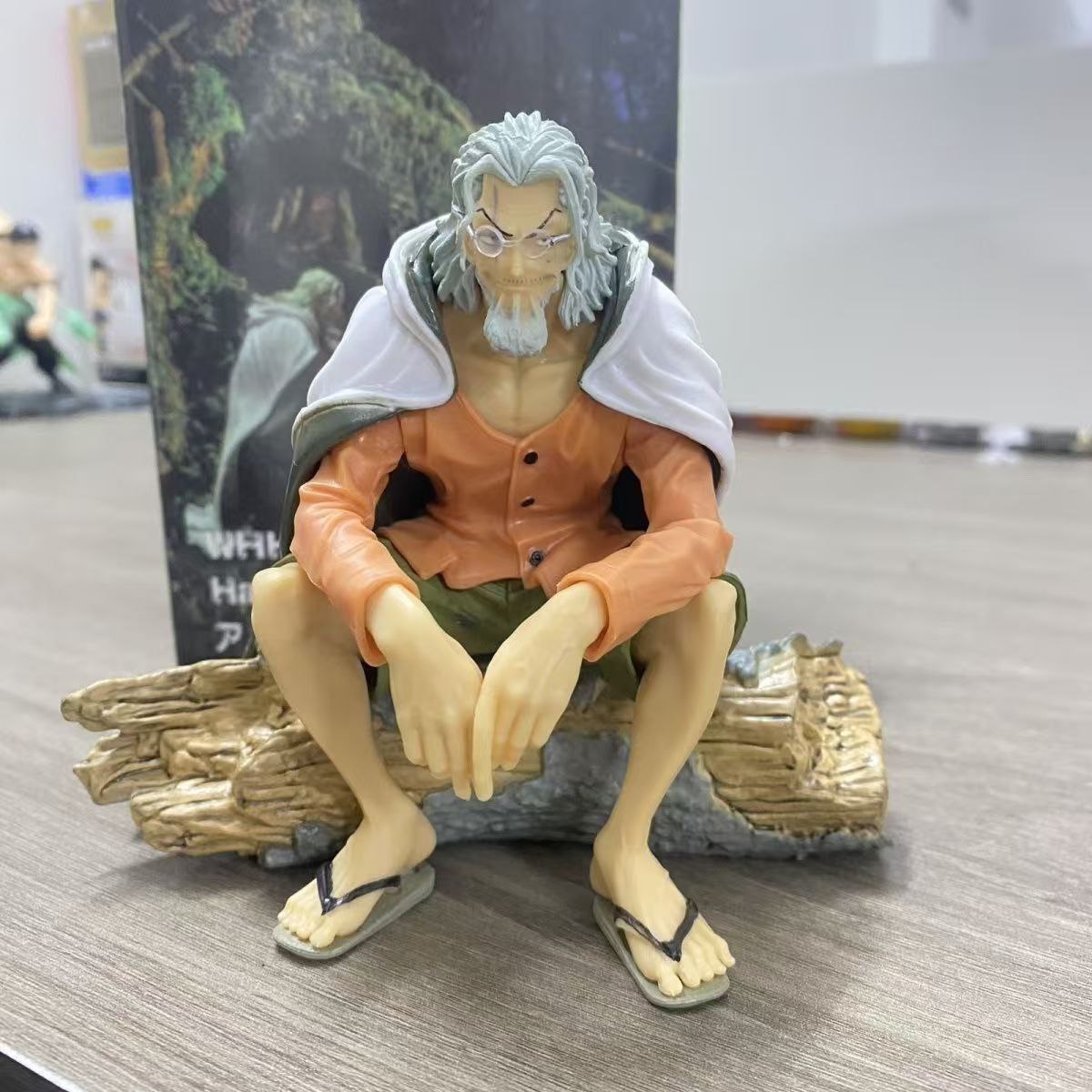 One Piece [Japanese Version] Photographer Rayleigh - Seated Rayleigh - Computer Desktop Decoration (Asai)
