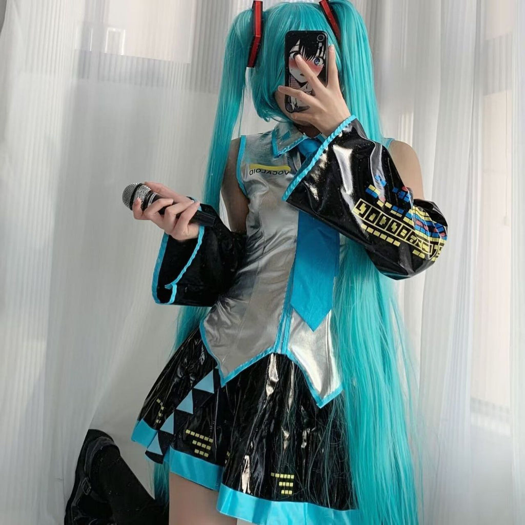 Hatsune Miku cosplay outfit, MIKU official costume, Japanese anime girl silver JK girl cosplay set, complete set.