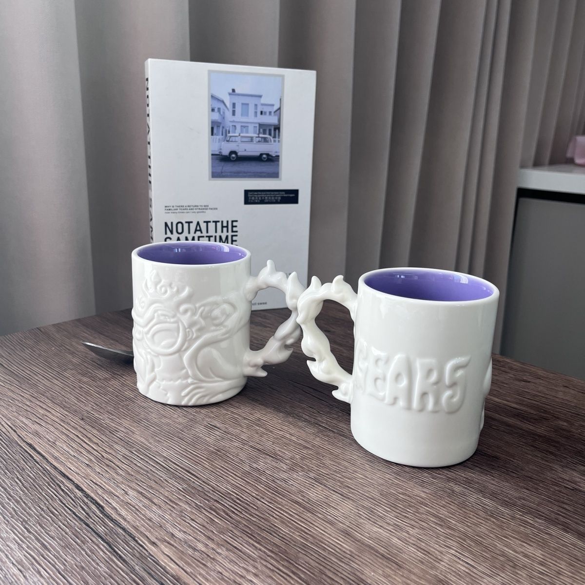 BANDAI One Piece Luffy Embossed Mug, Men's Water Bottle, Ceramic Coffee Mug, Retro White, Simple