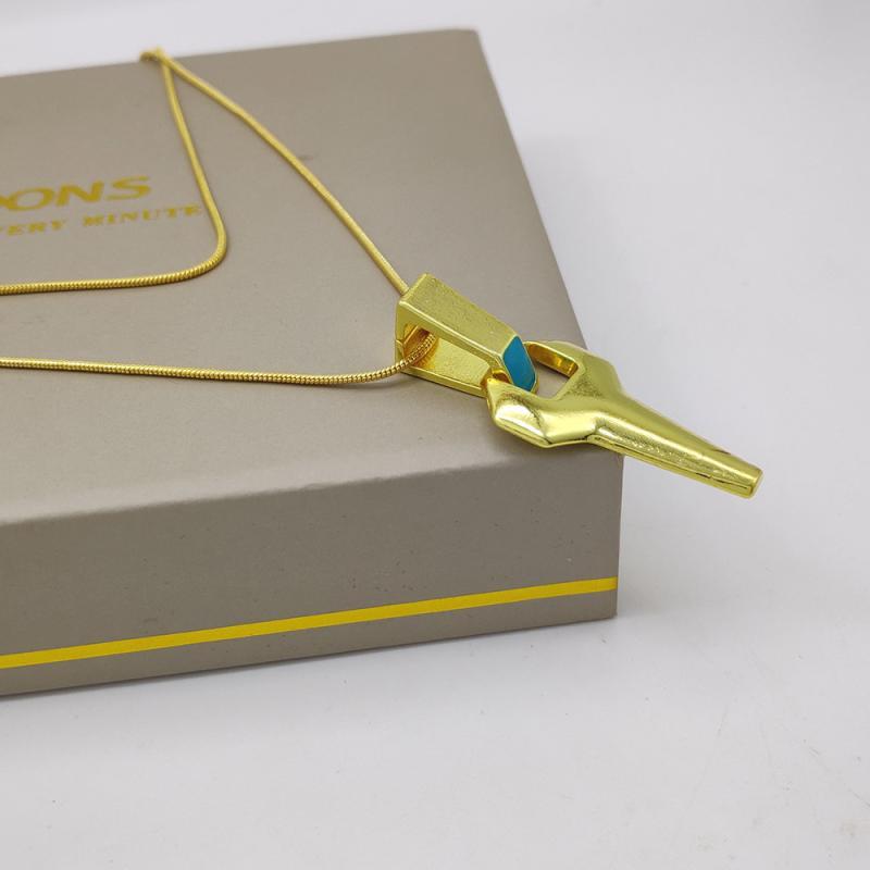 Cyberpunk Edgerunner runner Davia's necklace, cross fluorescent pendant necklace, wholesale.