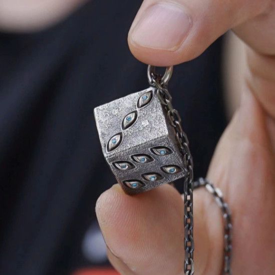RUIMEIMEI handmade antique dice necklace, distressed finish with copper plating, unique vintage style.