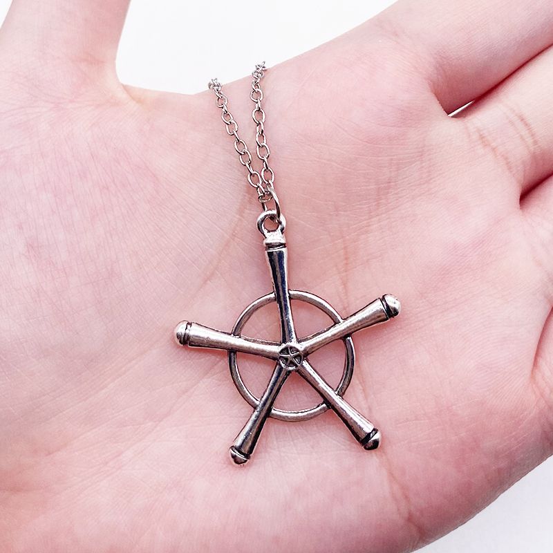 Anime Merchandise: Quincy Necklace, Ishida Uryu's Perfect Holy Body Star Cross Knight Pendant