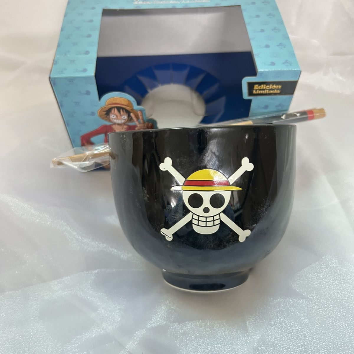 One Piece instant noodle ceramic cutlery with chopsticks