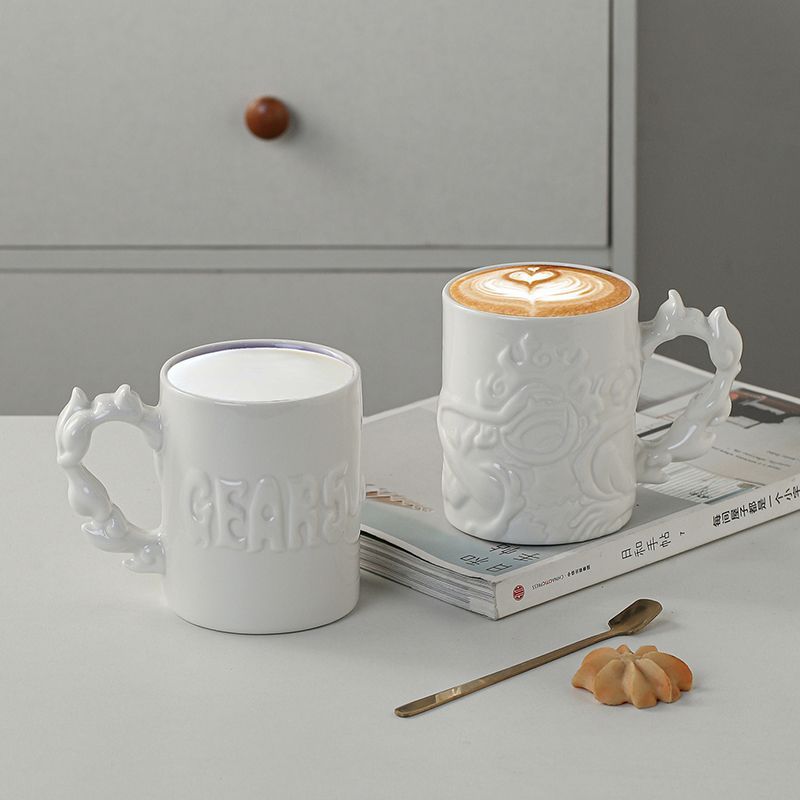 BANDAI One Piece Luffy Embossed Mug, Men's Water Bottle, Ceramic Coffee Mug, Retro White, Simple