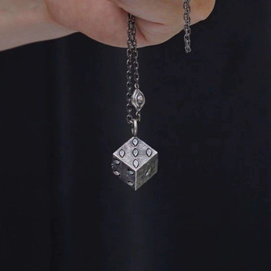 RUIMEIMEI handmade antique dice necklace, distressed finish with copper plating, unique vintage style.