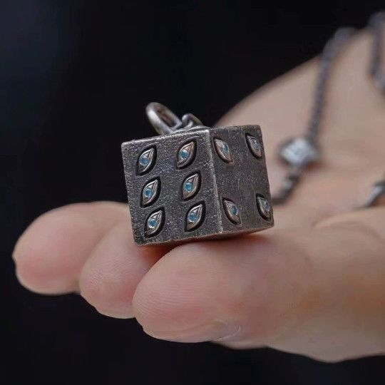 RUIMEIMEI handmade antique dice necklace, distressed finish with copper plating, unique vintage style.
