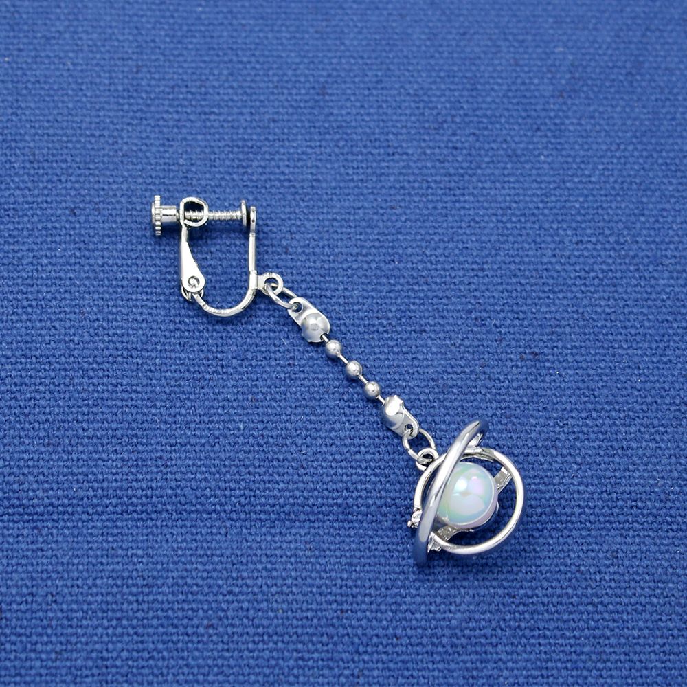 Lance Klein, the physical mage Matthew Lance Kuro, matching earrings for anime cosplay.