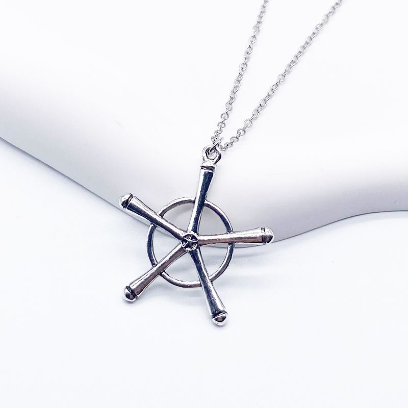 Anime Merchandise: Quincy Necklace, Ishida Uryu's Perfect Holy Body Star Cross Knight Pendant
